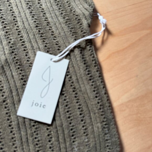Joie V-Neck Short Sleeve Sweater Women's Size Small New With Tags! - Picture 2 of 4